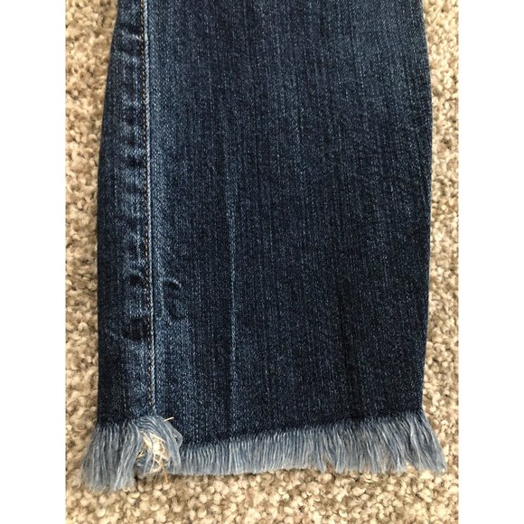 CITIZENS OF HUMANITY CROPPED JEANS W/ FRAYED HEMS - Picture 9 of 16